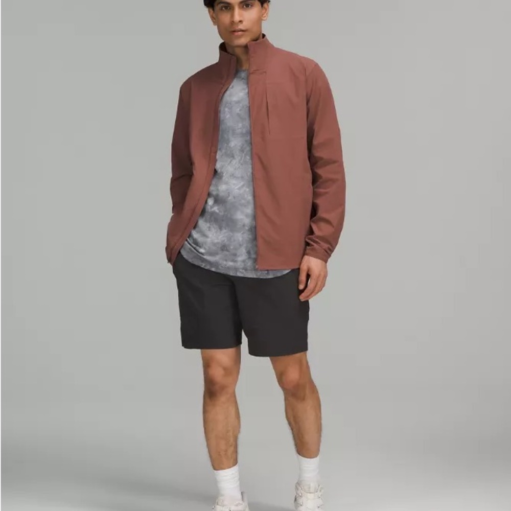 lululemon athletica Men's Expeditionist Jacket in Smoky Topaz